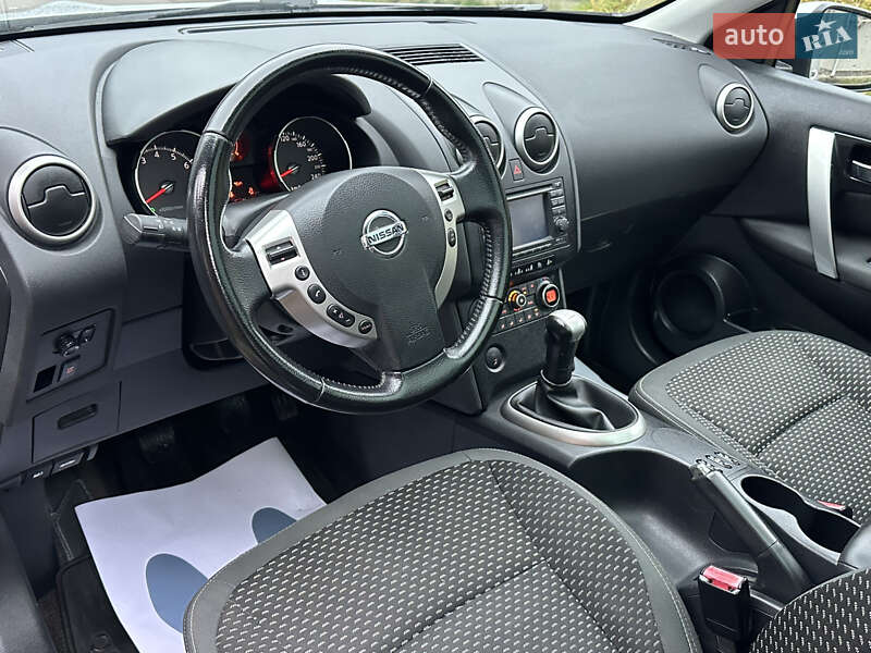Внедорожник / Кроссовер Nissan Qashqai+2 2010 в Коломые