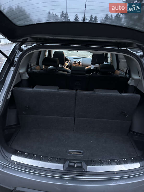 Позашляховик / Кросовер Nissan Qashqai+2 2012 в Луцьку фото 29 Позашляховик / Кросовер Nissan Qashqai+2 2012 в Луцьку