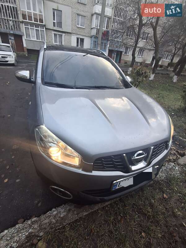 Позашляховик / Кросовер Nissan Qashqai+2 2010 в Старокостянтинові