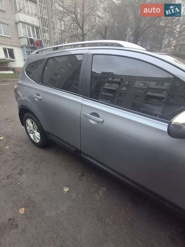 Позашляховик / Кросовер Nissan Qashqai+2 2010 в Старокостянтинові