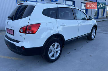 Позашляховик / Кросовер Nissan Qashqai+2 2009 в Косові