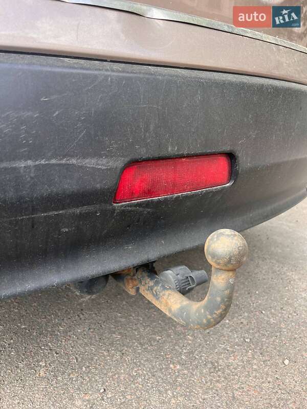 Внедорожник / Кроссовер Nissan Qashqai+2 2010 в Киеве