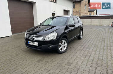 Позашляховик / Кросовер Nissan Qashqai+2 2009 в Рівному