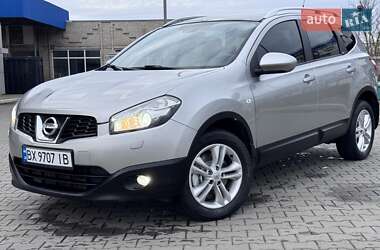Внедорожник / Кроссовер Nissan Qashqai+2 2011 в Хмельницком