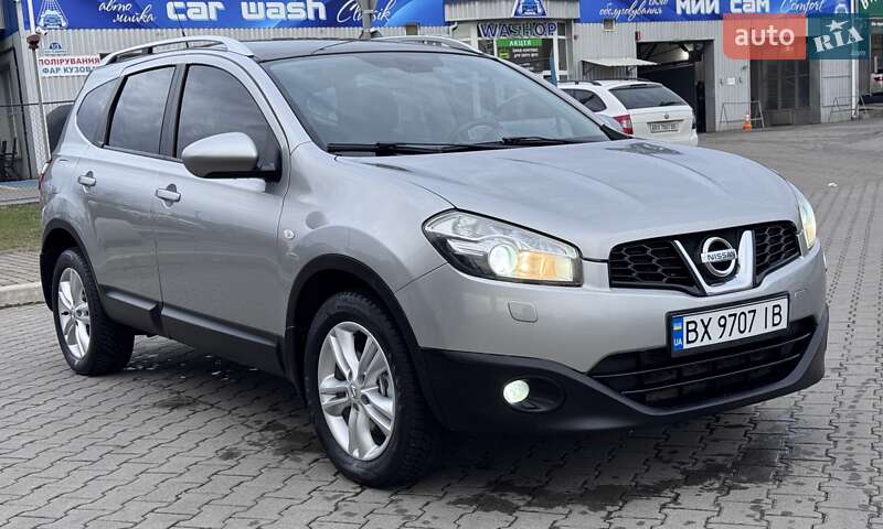 Позашляховик / Кросовер Nissan Qashqai+2 2011 в Хмельницькому