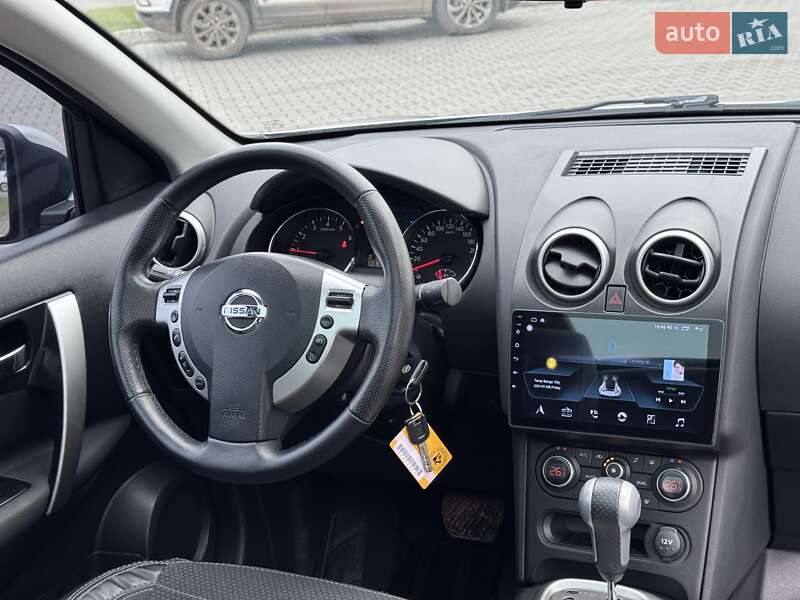 Позашляховик / Кросовер Nissan Qashqai+2 2011 в Хмельницькому