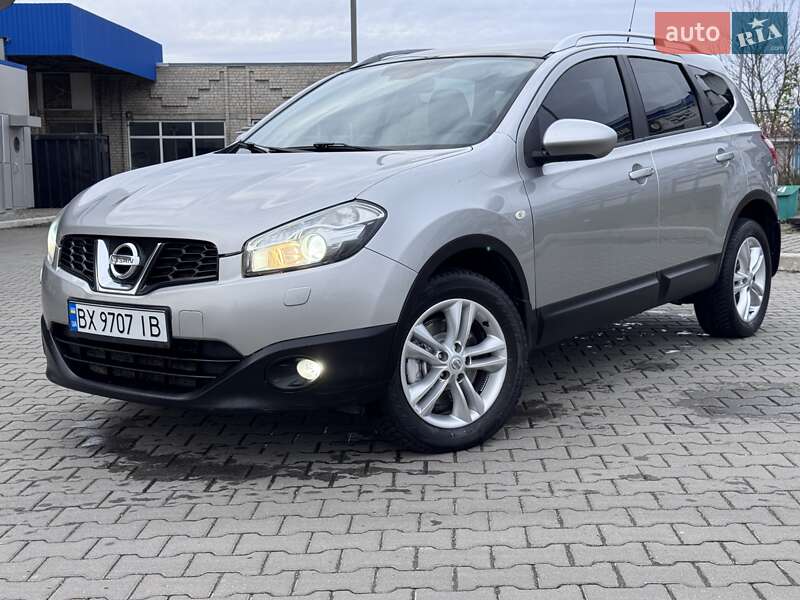 Позашляховик / Кросовер Nissan Qashqai+2 2011 в Хмельницькому