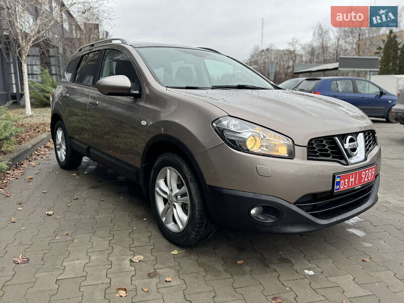 Внедорожник / Кроссовер Nissan Qashqai+2 2011 в Белой Церкви