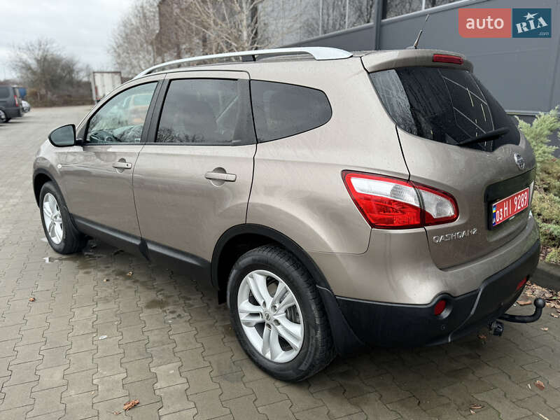 Внедорожник / Кроссовер Nissan Qashqai+2 2011 в Белой Церкви