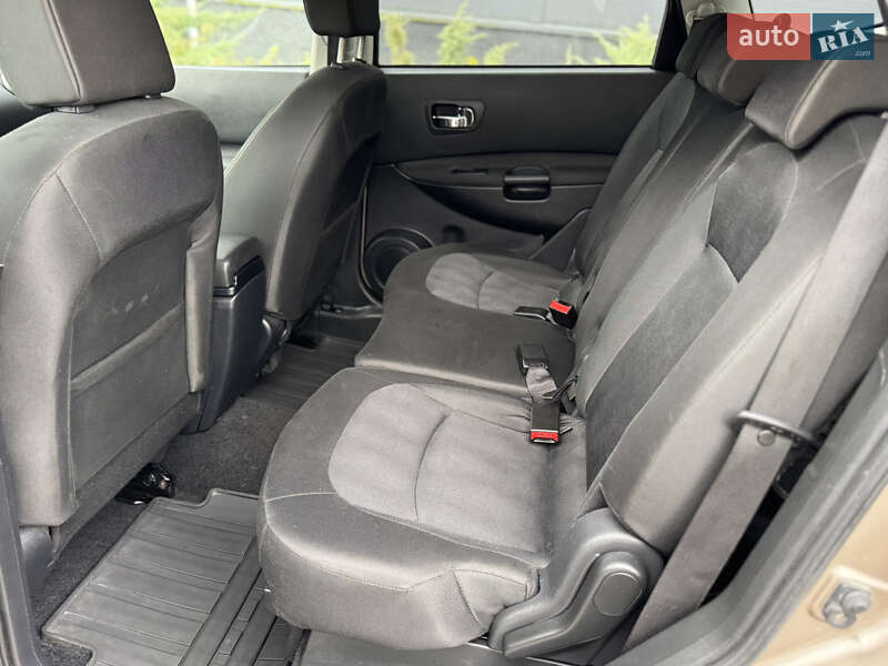 Внедорожник / Кроссовер Nissan Qashqai+2 2011 в Белой Церкви