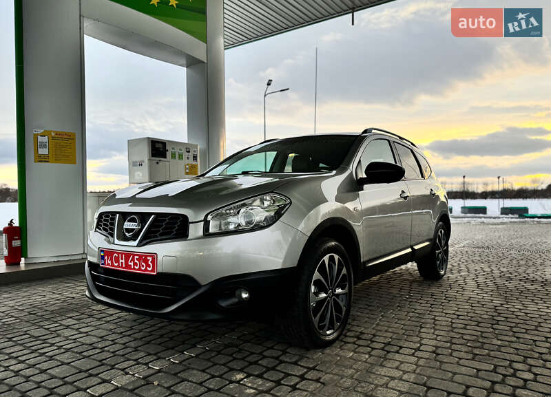 Позашляховик / Кросовер Nissan Qashqai+2 2013 в Стрию