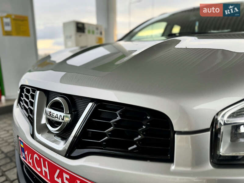 Позашляховик / Кросовер Nissan Qashqai+2 2013 в Стрию