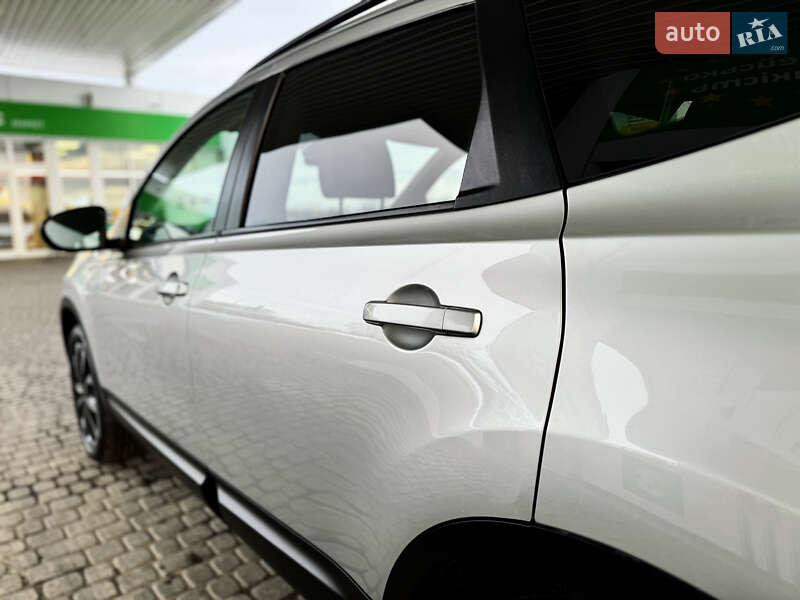 Позашляховик / Кросовер Nissan Qashqai+2 2013 в Стрию