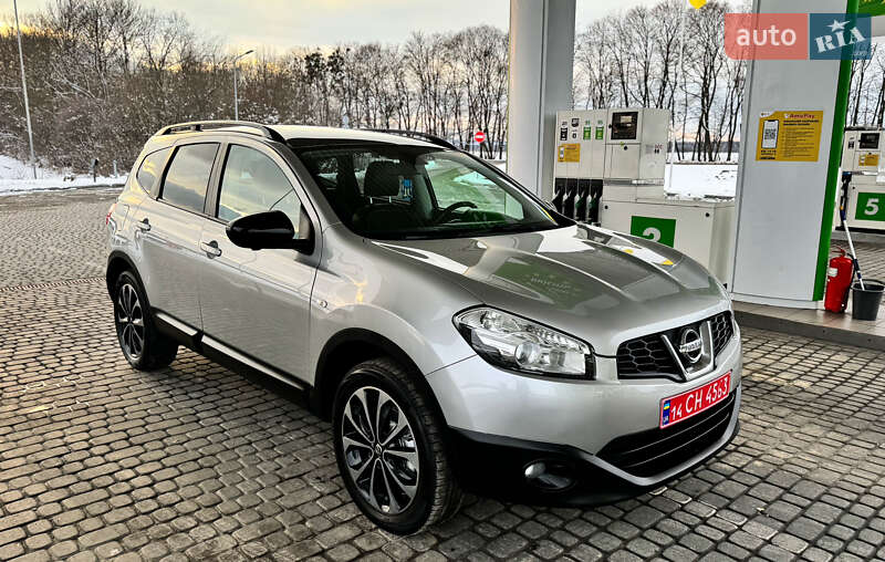 Позашляховик / Кросовер Nissan Qashqai+2 2013 в Стрию