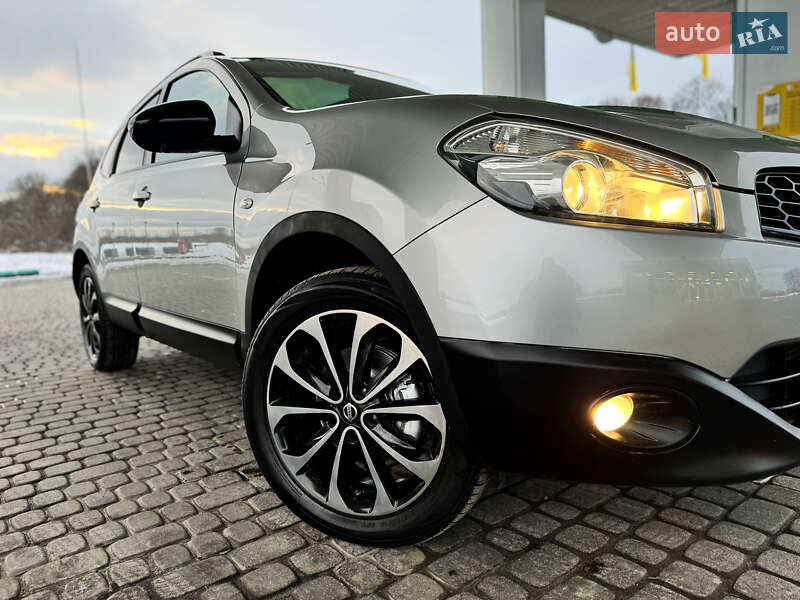 Позашляховик / Кросовер Nissan Qashqai+2 2013 в Стрию