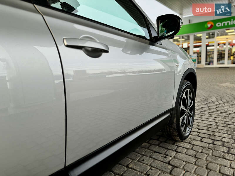 Позашляховик / Кросовер Nissan Qashqai+2 2013 в Стрию