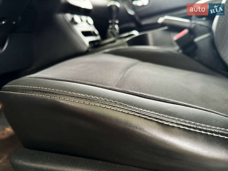 Позашляховик / Кросовер Nissan Qashqai+2 2013 в Стрию