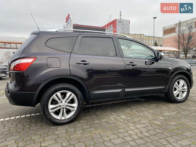 Внедорожник / Кроссовер Nissan Qashqai+2 2011 в Львове