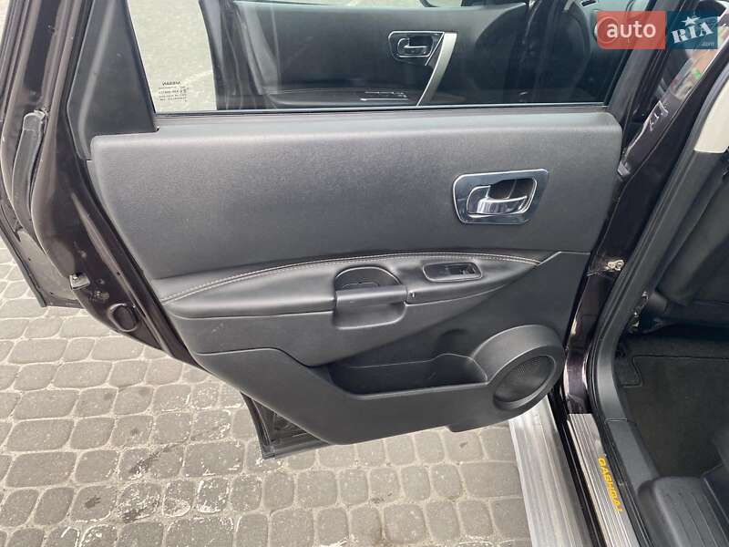 Внедорожник / Кроссовер Nissan Qashqai+2 2011 в Львове