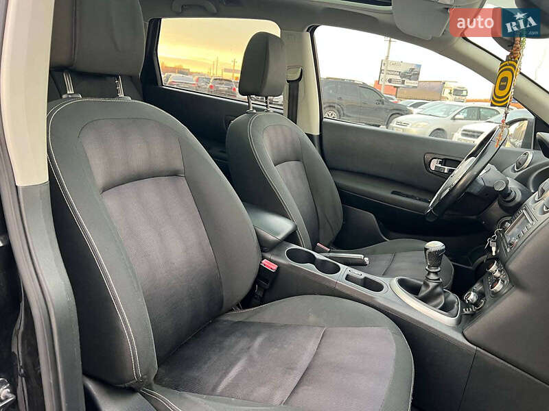 Позашляховик / Кросовер Nissan Qashqai+2 2012 в Львові