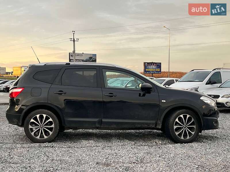 Позашляховик / Кросовер Nissan Qashqai+2 2012 в Львові