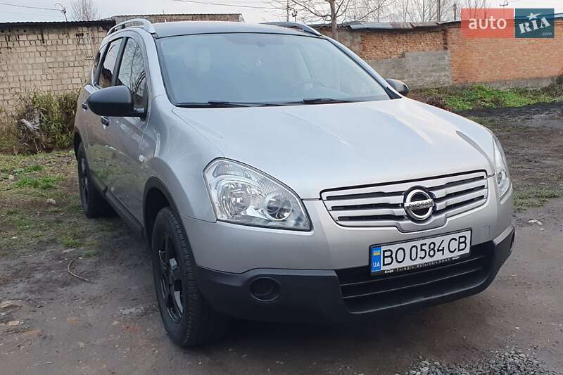 Позашляховик / Кросовер Nissan Qashqai+2 2009 в Козятині