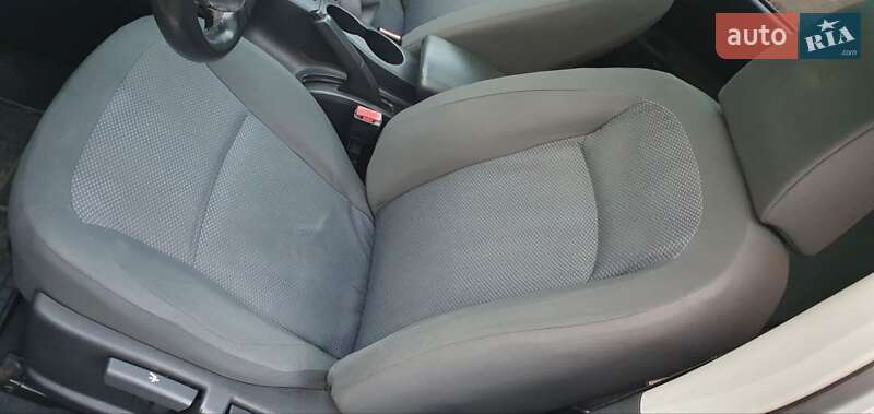 Позашляховик / Кросовер Nissan Qashqai+2 2009 в Козятині