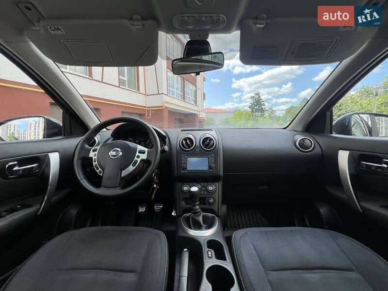Внедорожник / Кроссовер Nissan Qashqai+2 2010 в Ивано-Франковске