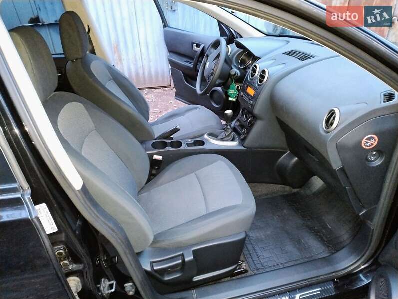 Внедорожник / Кроссовер Nissan Qashqai+2 2014 в Киеве