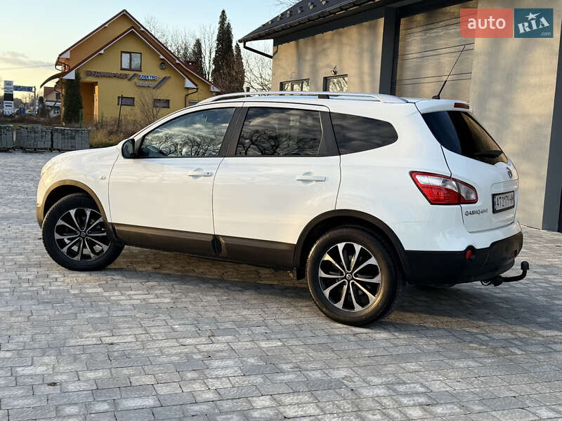 Внедорожник / Кроссовер Nissan Qashqai+2 2012 в Коломые