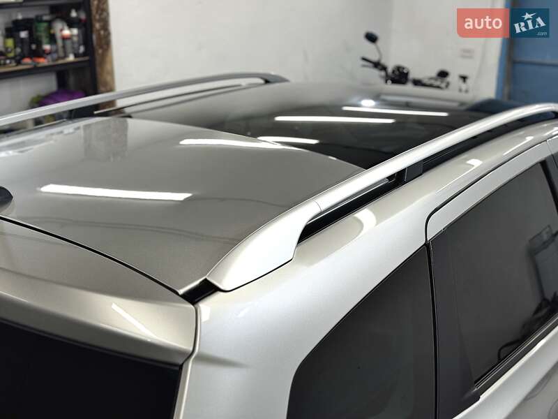 Позашляховик / Кросовер Nissan Qashqai+2 2010 в Стрию