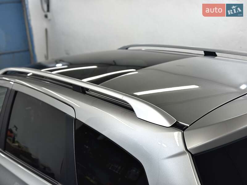 Позашляховик / Кросовер Nissan Qashqai+2 2010 в Стрию