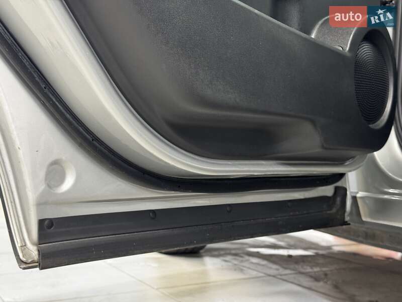 Позашляховик / Кросовер Nissan Qashqai+2 2010 в Стрию