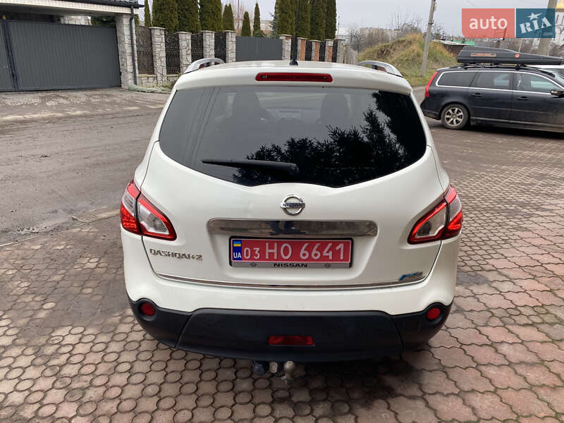 Позашляховик / Кросовер Nissan Qashqai+2 2012 в Нововолинську