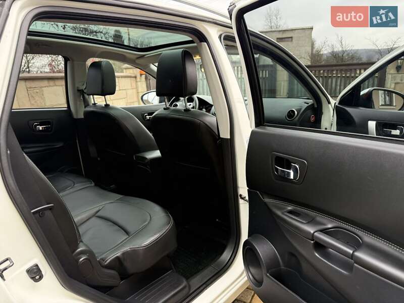 Внедорожник / Кроссовер Nissan Qashqai+2 2013 в Ивано-Франковске