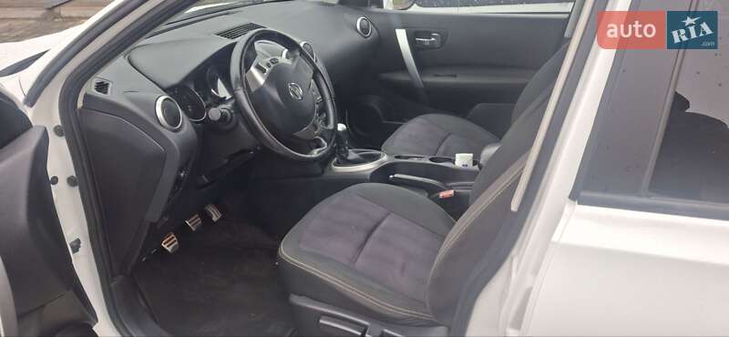 Внедорожник / Кроссовер Nissan Qashqai+2 2012 в Снятине