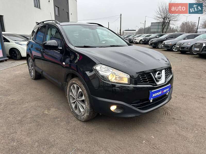 Внедорожник / Кроссовер Nissan Qashqai+2 2013 в Виннице