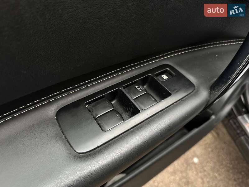 Внедорожник / Кроссовер Nissan Qashqai+2 2013 в Виннице