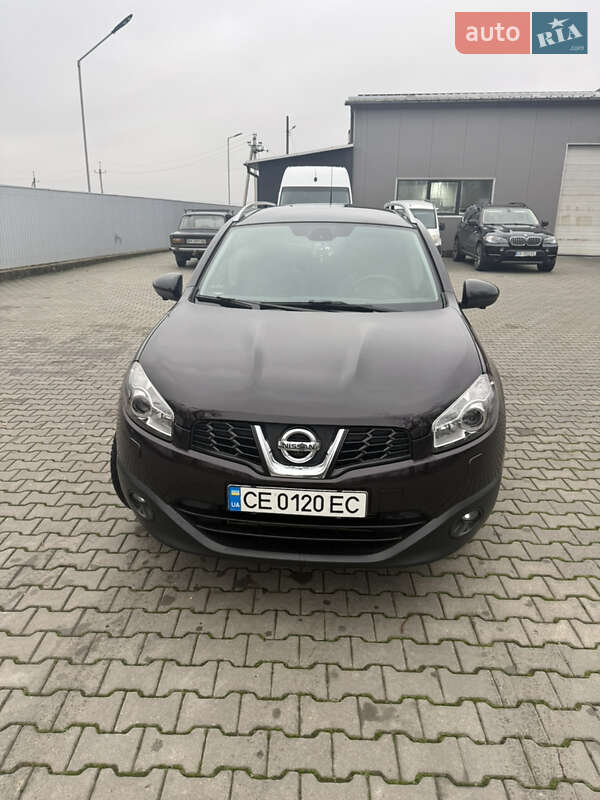 Позашляховик / Кросовер Nissan Qashqai+2 2012 в Чернівцях фото 19 Позашляховик / Кросовер Nissan Qashqai+2 2012 в Чернівцях