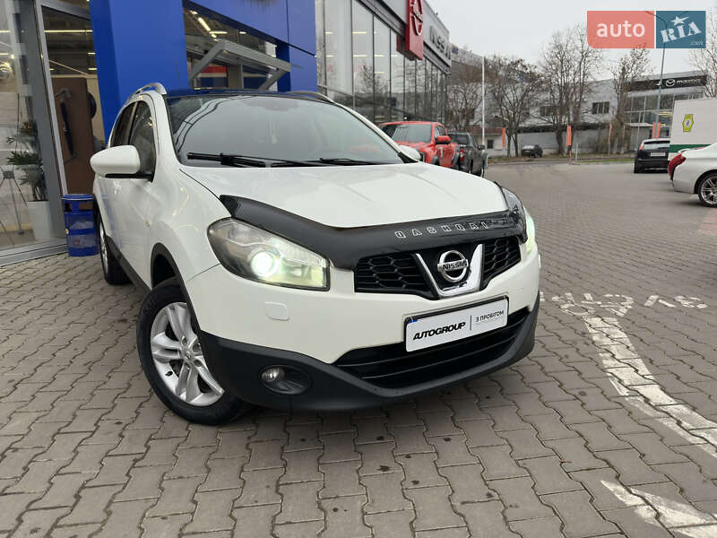 Nissan Qashqai+2 2012