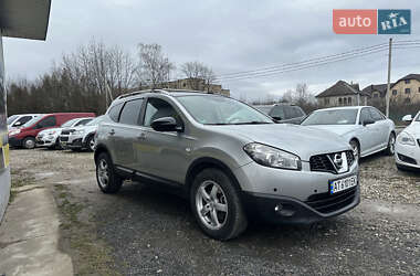 Позашляховик / Кросовер Nissan Qashqai+2 2011 в Івано-Франківську