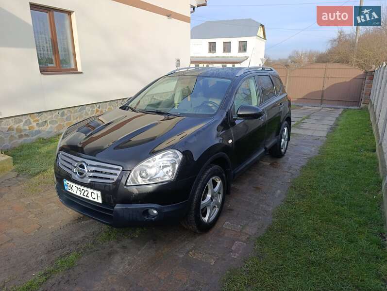 Nissan Qashqai+2 2009