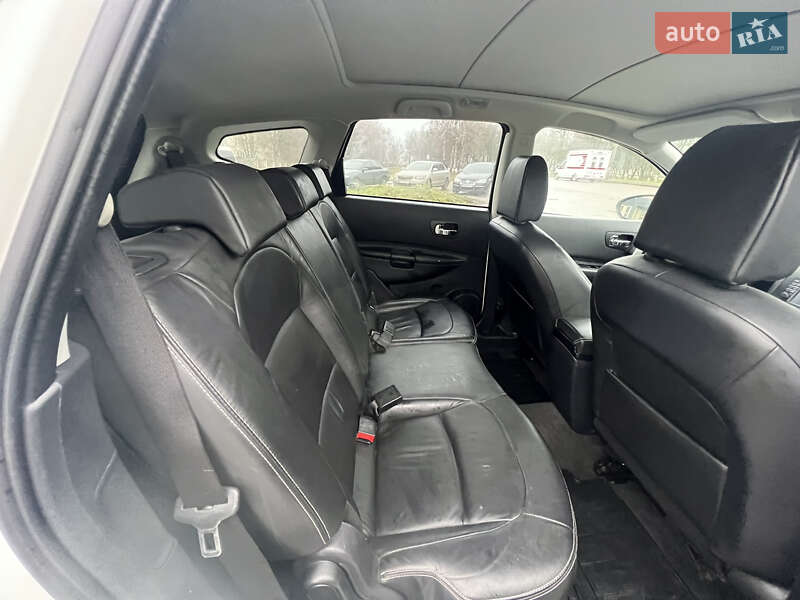 Внедорожник / Кроссовер Nissan Qashqai+2 2010 в Конотопе фото 15 Внедорожник / Кроссовер Nissan Qashqai+2 2010 в Конотопе