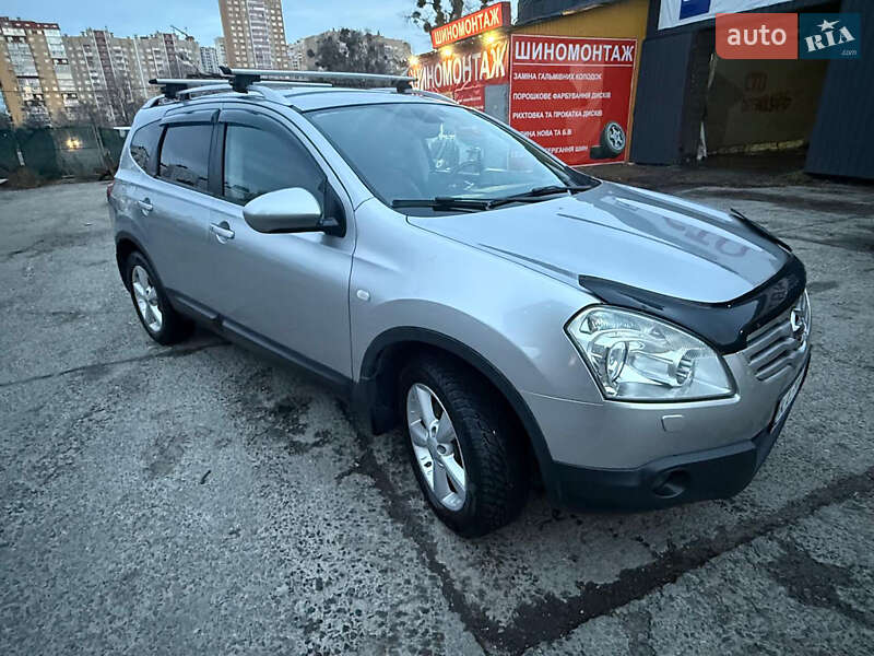 Позашляховик / Кросовер Nissan Qashqai+2 2008 в Києві фото 3 Позашляховик / Кросовер Nissan Qashqai+2 2008 в Києві