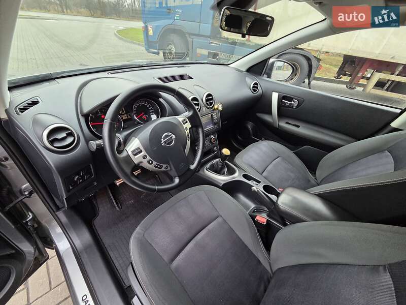 Внедорожник / Кроссовер Nissan Qashqai+2 2013 в Калуше