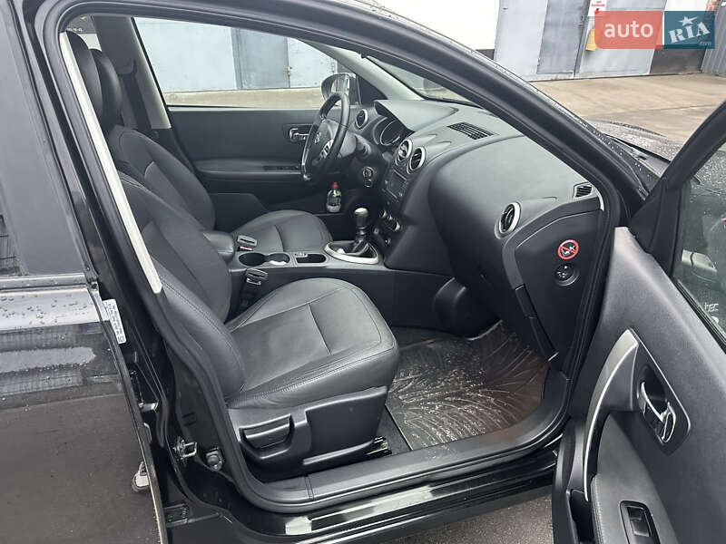 Внедорожник / Кроссовер Nissan Qashqai+2 2012 в Шепетовке