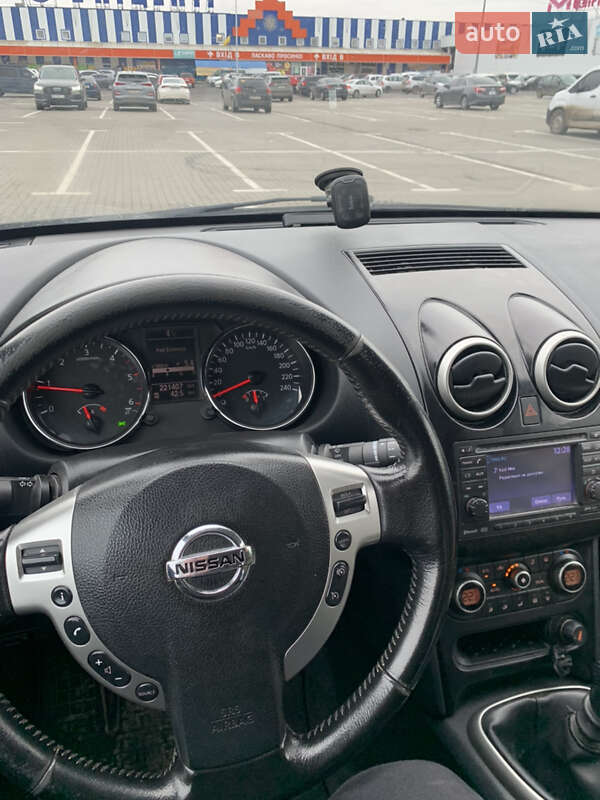 Внедорожник / Кроссовер Nissan Qashqai+2 2010 в Виннице