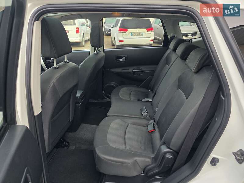 Внедорожник / Кроссовер Nissan Qashqai+2 2011 в Калуше