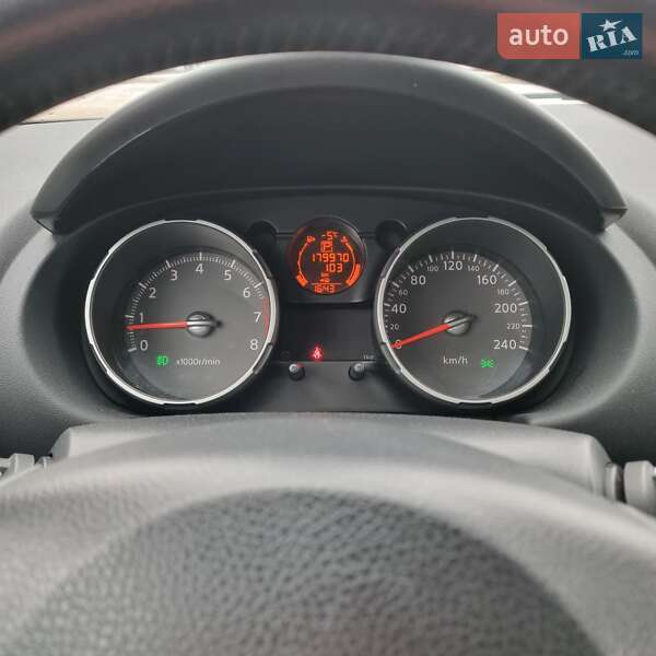 Внедорожник / Кроссовер Nissan Qashqai+2 2009 в Полтаве фото 37 Внедорожник / Кроссовер Nissan Qashqai+2 2009 в Полтаве