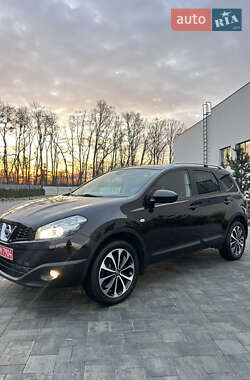 Позашляховик / Кросовер Nissan Qashqai+2 2013 в Луцьку